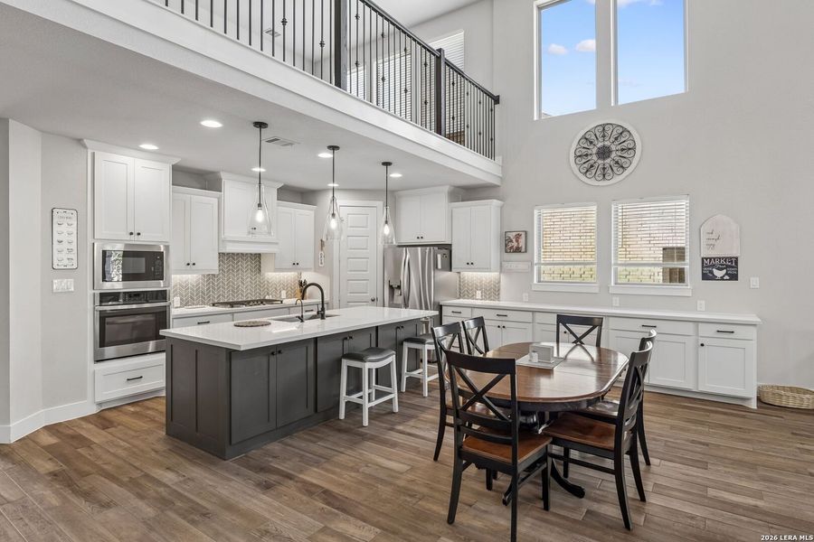 Furnished interior view inside a new home in 6 Creeks, Kyle (Image 5).