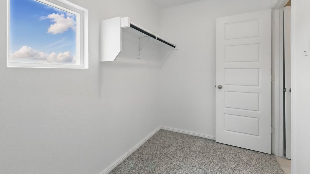 Spacious, unfurnished interior of a new home in Orchard Village, Fort Worth (Image 32).