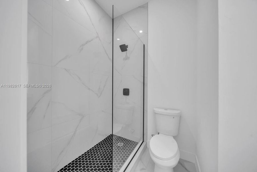 Furnished interior view inside a new home in , Lehigh Acres (Image 12).