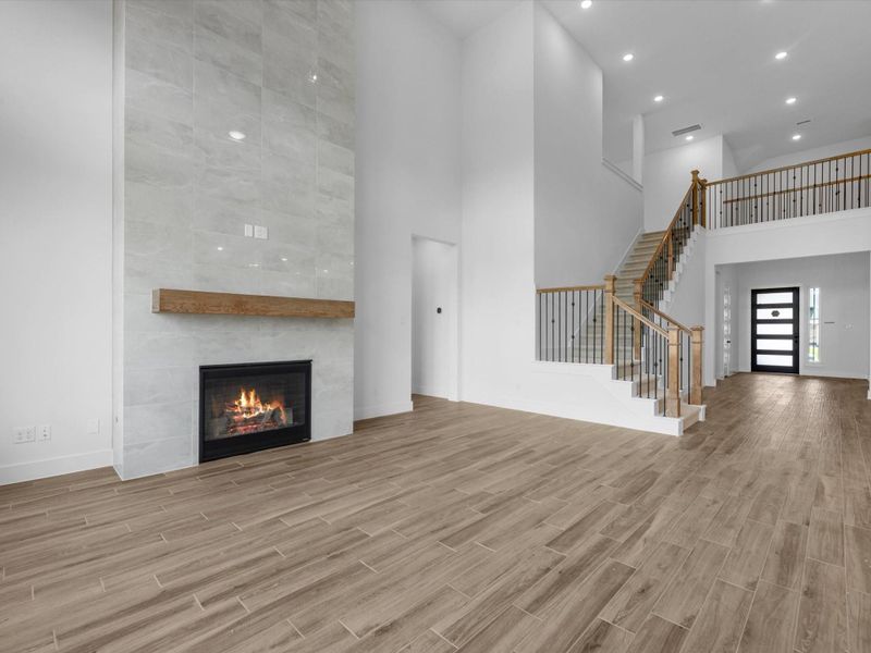 Spacious, unfurnished interior of a new home in Sienna 60’, Missouri City (Image 19). Spacious, unfurnished interior of a new home in Sienna 60’, Missouri City (Image 19).