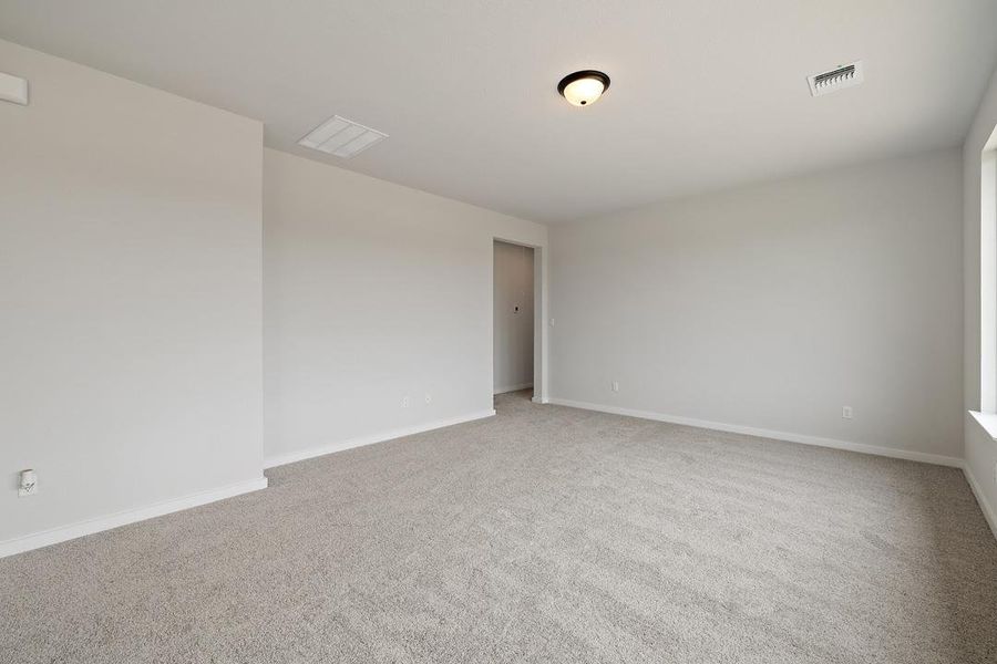 Spacious, unfurnished interior of a new home in Capitol Collection at Lariat, Liberty Hill (Image 16). Spacious, unfurnished interior of a new home in Capitol Collection at Lariat, Liberty Hill (Image 16).