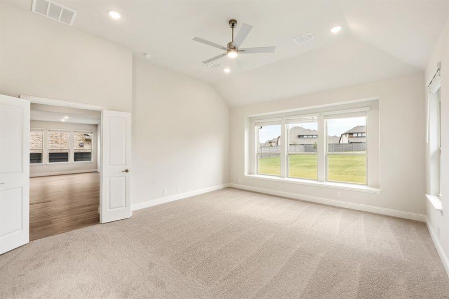 Spacious, unfurnished interior of a new home in Union Park Classic 55, Little Elm (Image 24).