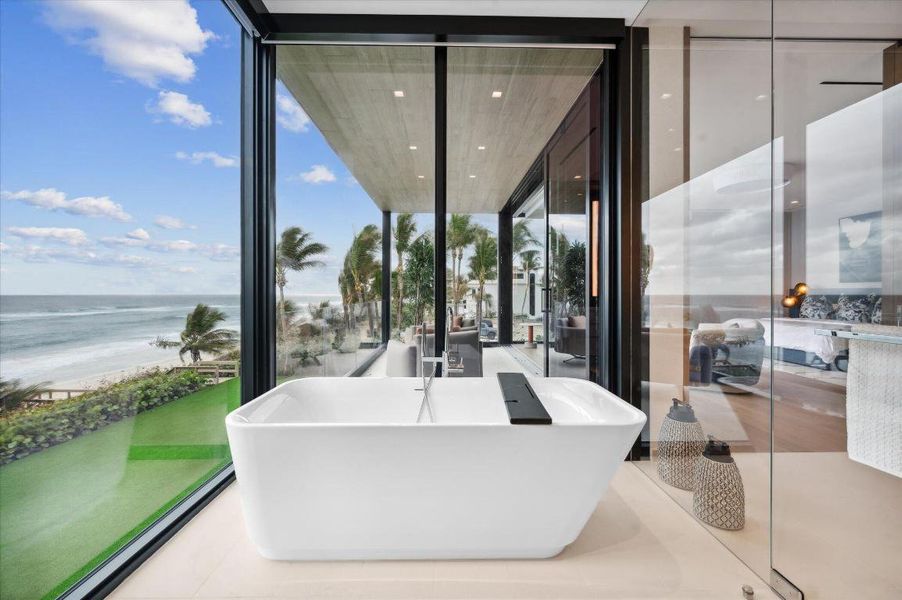 093-999-Hillsboro-Mile-Hillsboro-Beach-F