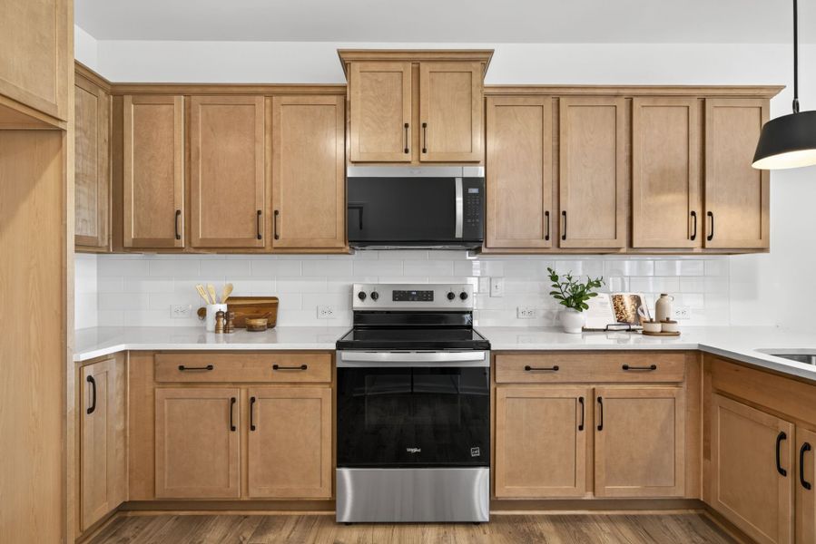 Furnished interior view inside a new home in White Oak Creek Crossing, Angier (Image 8).