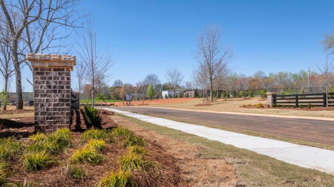Front exterior of a new home in Haven Abbey, Cumming, GA, highlighting curb appeal (Image 40).