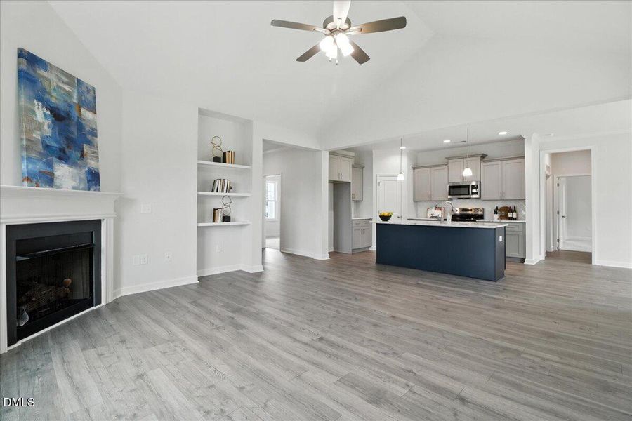 15-209 Creeks Edge Dr-15