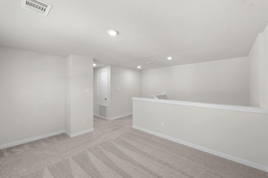 Spacious, unfurnished interior of a new home in Lakes at Crockett Martin, Conroe (Image 16). Spacious, unfurnished interior of a new home in Lakes at Crockett Martin, Conroe (Image 16).