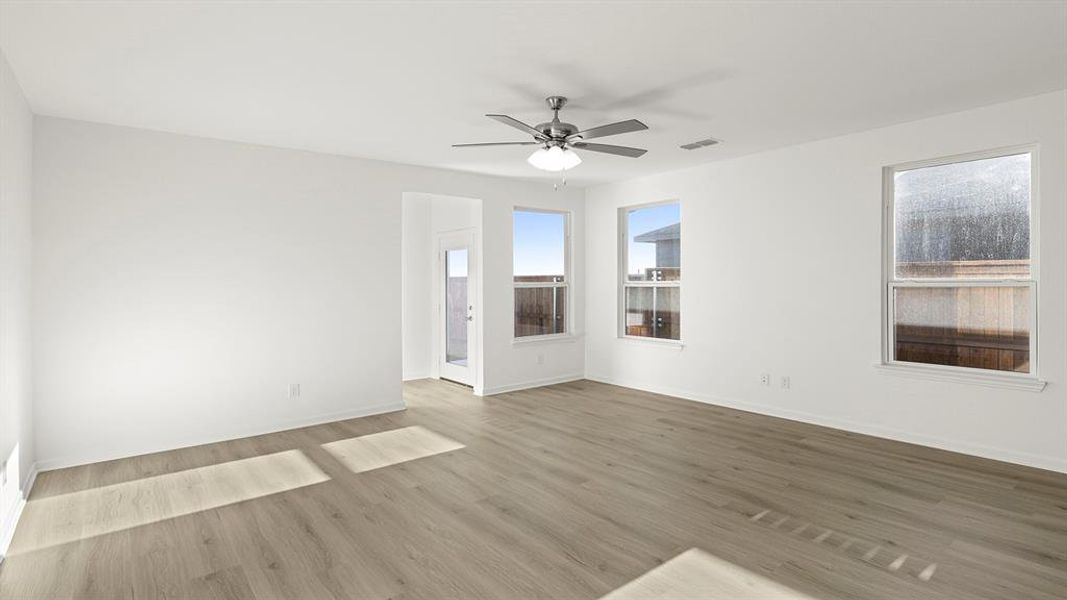 16. 3234 Summerland - Family (4) 16. 3234 Summerland - Family (4)