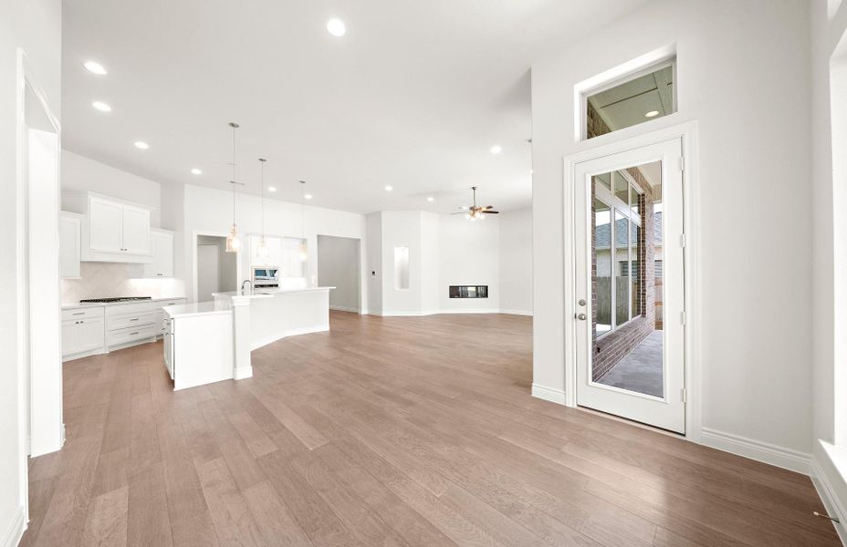 Spacious, unfurnished interior of a new home in Audubon 60', Magnolia (Image 28).