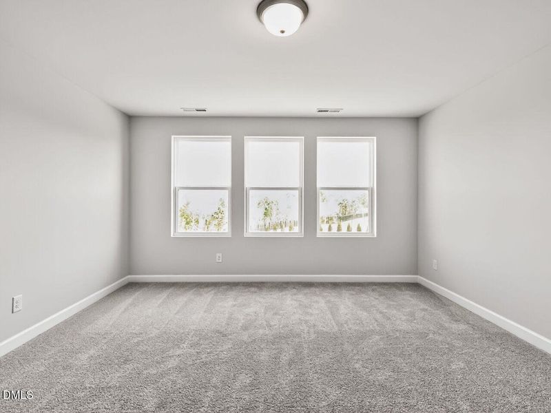 032-1280x960-bonus-room