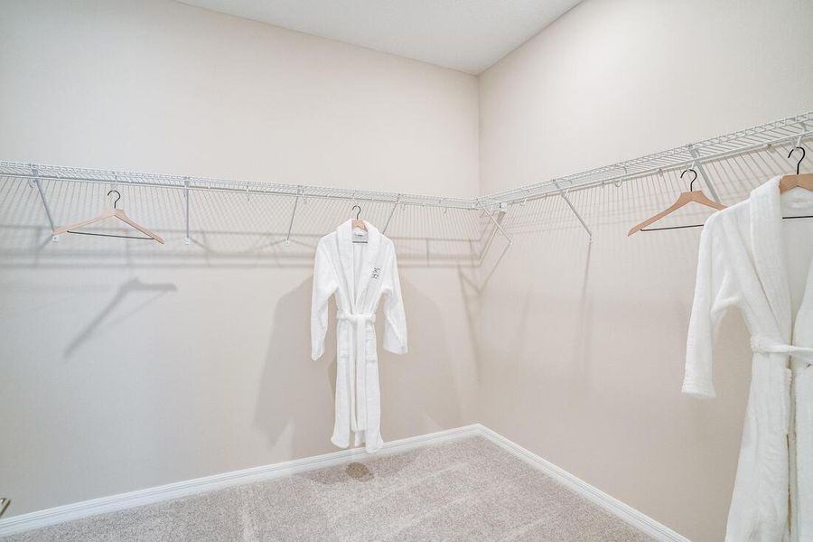 Spacious, unfurnished interior of a new home in Center Lake Ranch Community Group Page, St. Cloud (Image 24).