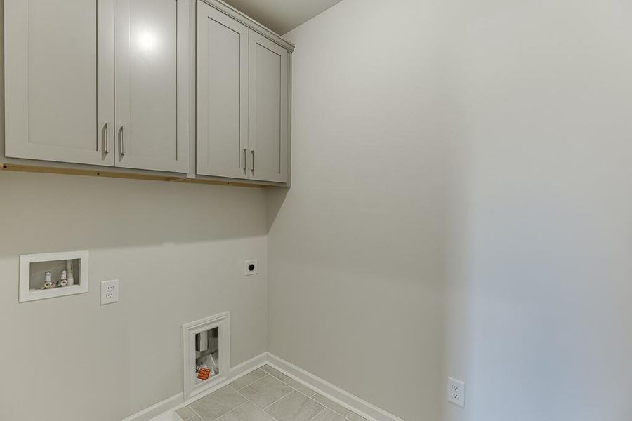 Spacious, unfurnished interior of a new home in , Buford (Image 49).