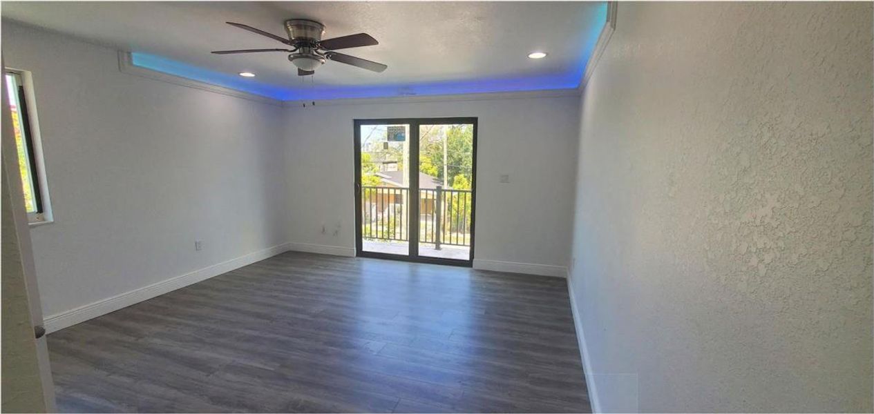 Spacious, unfurnished interior of a new home in , Fort Lauderdale (Image 15). Spacious, unfurnished interior of a new home in , Fort Lauderdale (Image 15).