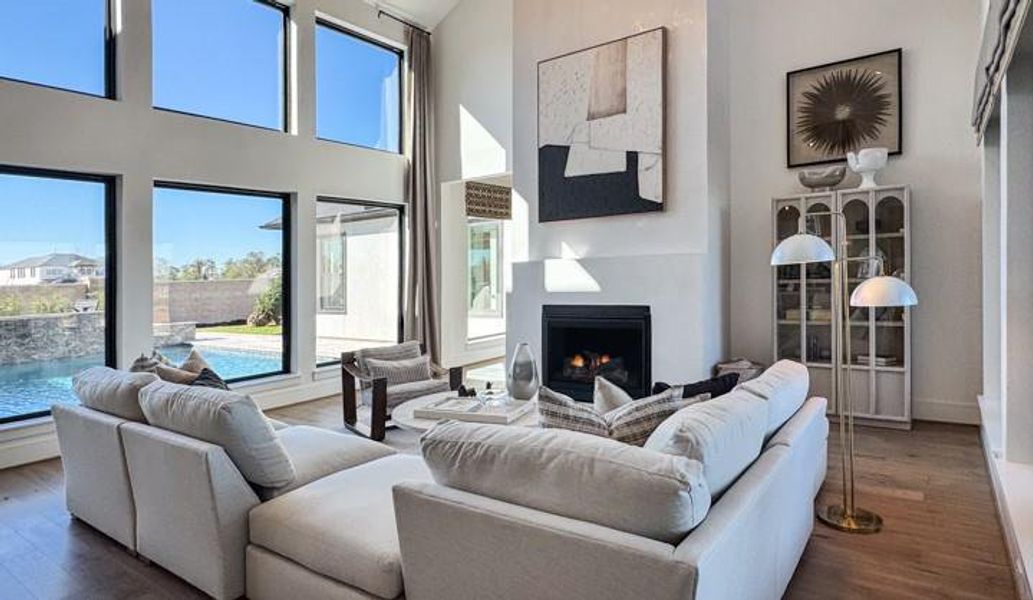 Furnished interior view inside a new home in Sienna, Missouri City (Image 18).