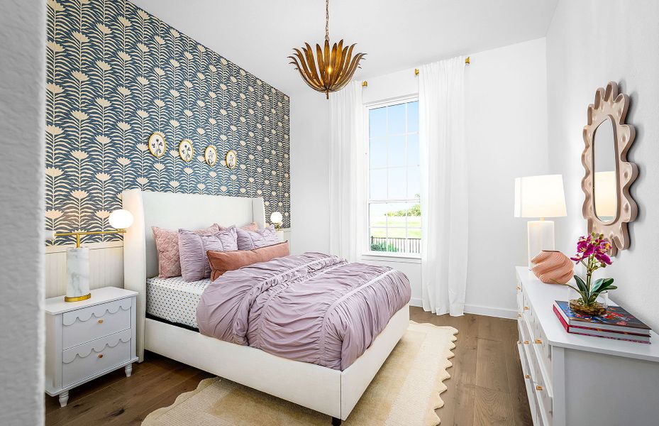 Representative furnished interior of a home built from the Cuney by Pulte Homes in Corley Farms, Boerne (Image 30).