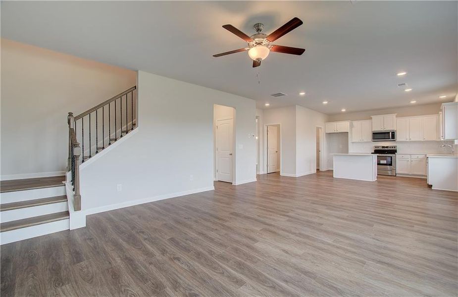 Spacious, unfurnished interior of a new home in Chapel Hill, Newnan (Image 15). Spacious, unfurnished interior of a new home in Chapel Hill, Newnan (Image 15).