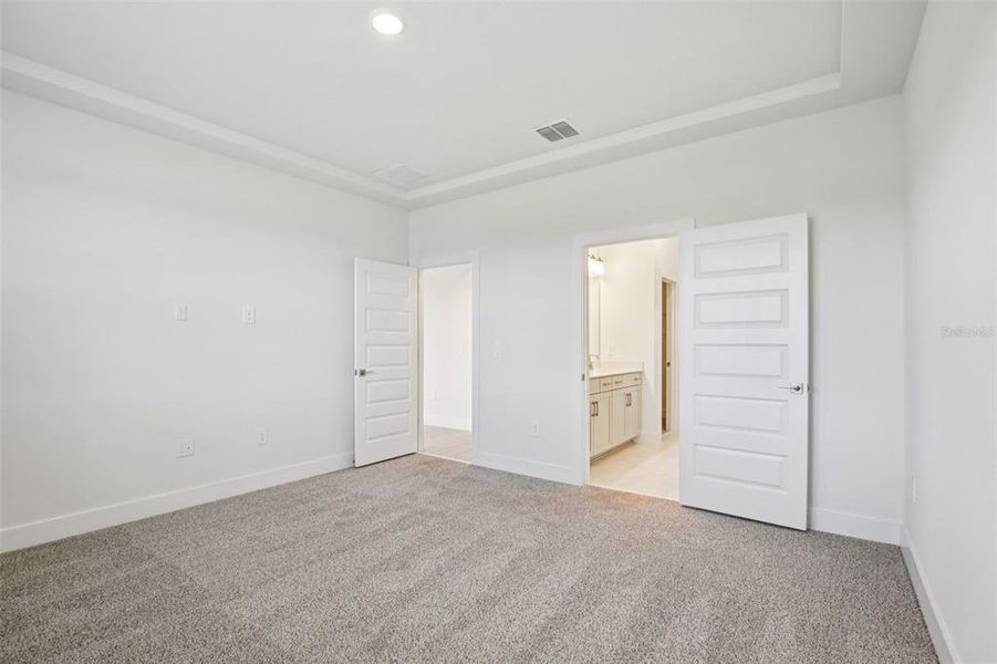 Spacious, unfurnished interior of a new home in Magnolia Bay - Reserve Series, Nokomis (Image 22). Spacious, unfurnished interior of a new home in Magnolia Bay - Reserve Series, Nokomis (Image 22).