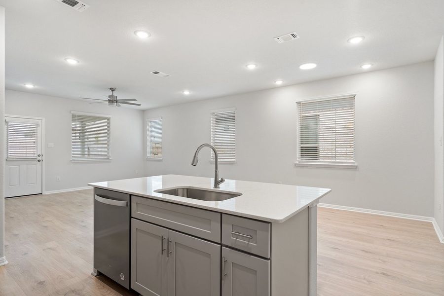 014_dsc01056_611 014_dsc01056_611