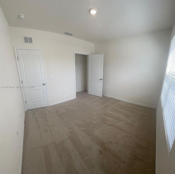 Spacious, unfurnished interior of a new home in , Bartow (Image 10). Spacious, unfurnished interior of a new home in , Bartow (Image 10).