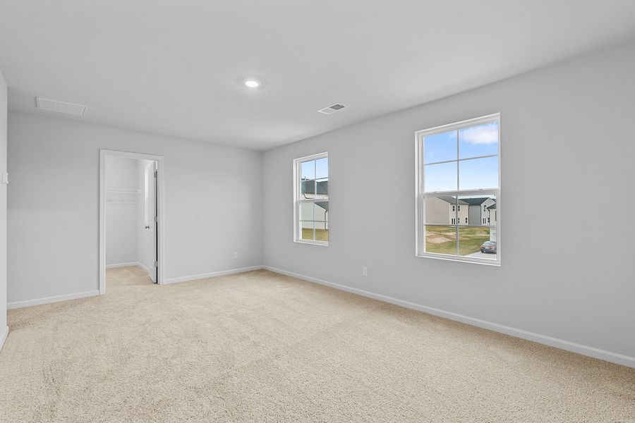 Spacious, unfurnished interior of a new home in Bell West, Kernersville (Image 24).