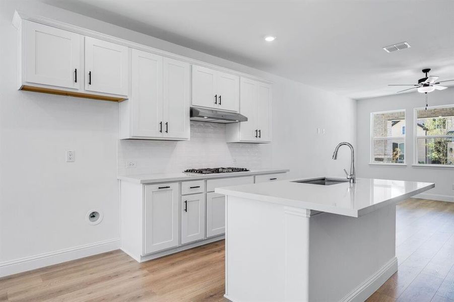 Furnished interior view inside a new home in North Sky Celina, Celina (Image 9).