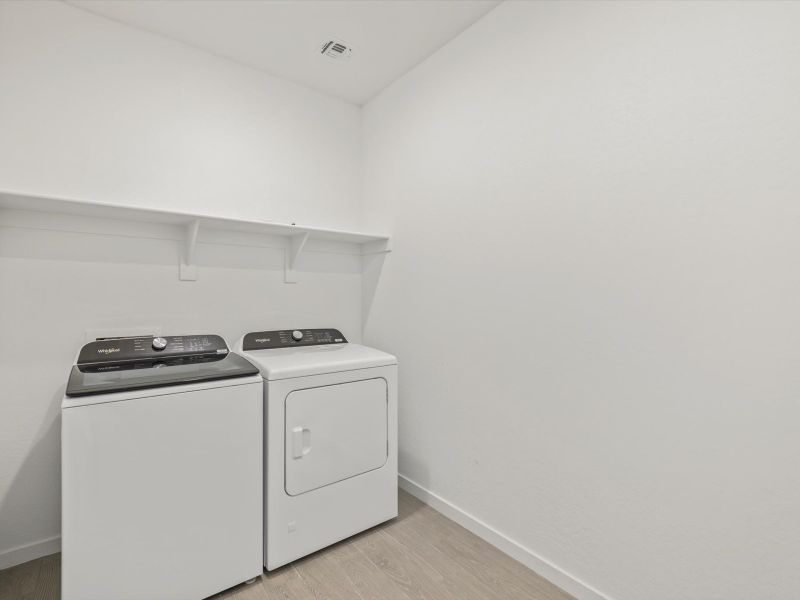 Close-up of interior finishes inside a home in Bella Vista Farms Estate Series, San Tan Valley (Image 6). Close-up of interior finishes inside a home in Bella Vista Farms Estate Series, San Tan Valley (Image 6).