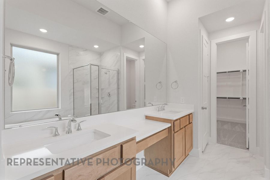 Furnished interior view inside a new home in Evergreen, Conroe (Image 10). Furnished interior view inside a new home in Evergreen, Conroe (Image 10).