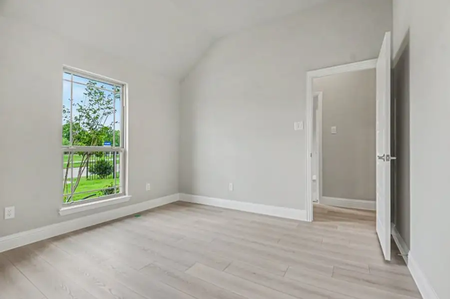 Spacious, unfurnished interior of a new home in Cole Crossing Estates, DeSoto (Image 32). Spacious, unfurnished interior of a new home in Cole Crossing Estates, DeSoto (Image 32).