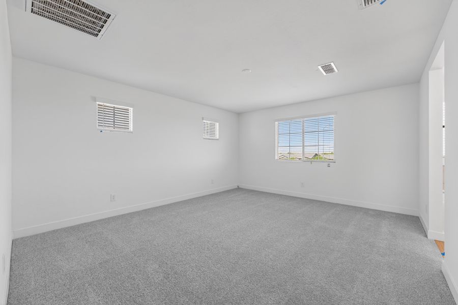 Spacious, unfurnished interior of a new home in La Mira, Mesa (Image 15). Spacious, unfurnished interior of a new home in La Mira, Mesa (Image 15).