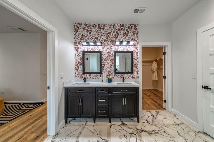 Furnished interior view inside a new home in , Dallas (Image 12).