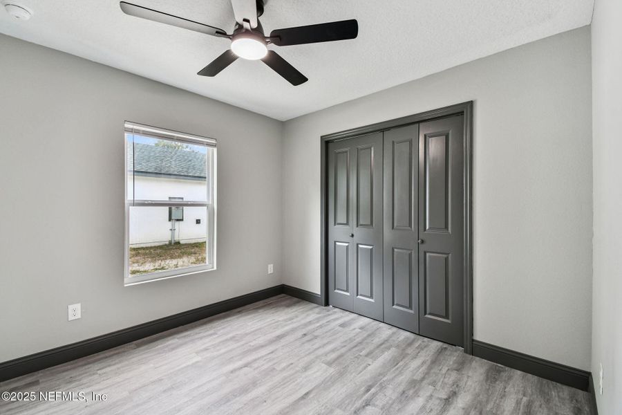 Spacious, unfurnished interior of a new home in , Jacksonville (Image 27).