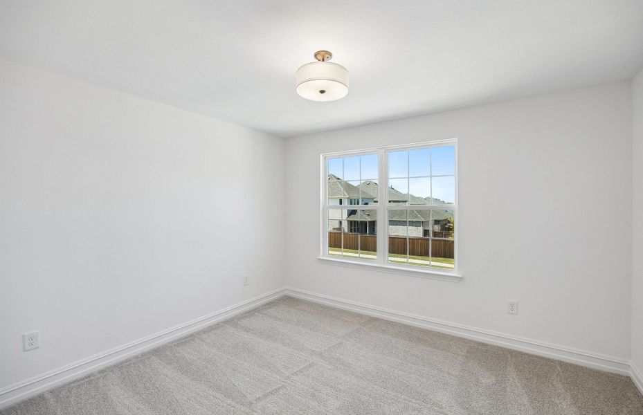 Spacious, unfurnished interior of a new home in Pinnacle at Legacy Hills, Celina (Image 23).