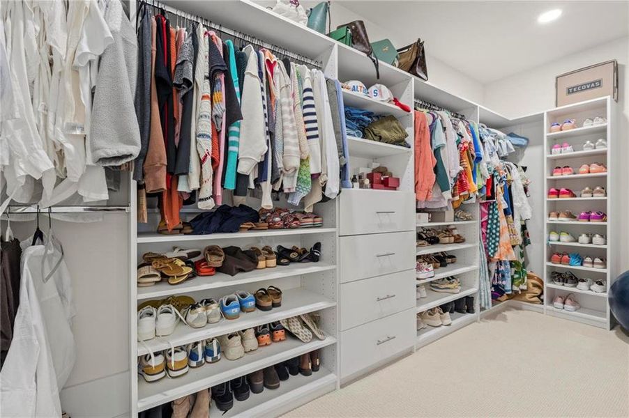 Image 29 of a home in . Image 29 of a home in .