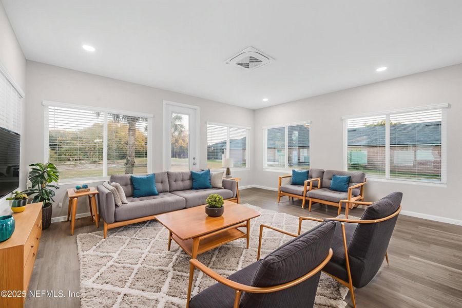 Furnished interior view inside a new home in , Jacksonville (Image 13).