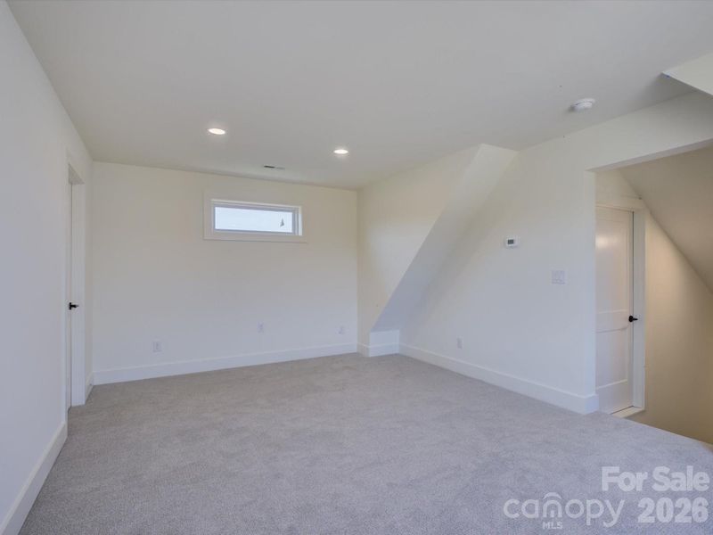 Spacious, unfurnished interior of a new home in , Rock Hill (Image 36).