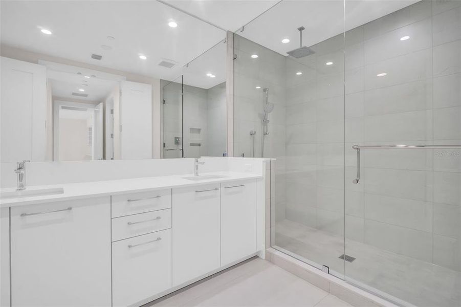 Furnished interior view inside a new home in , St. Petersburg (Image 14).