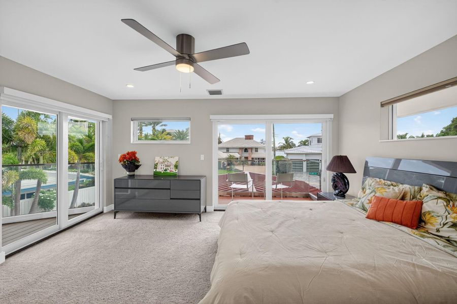 Furnished interior view inside a new home in , Fort Lauderdale (Image 59).