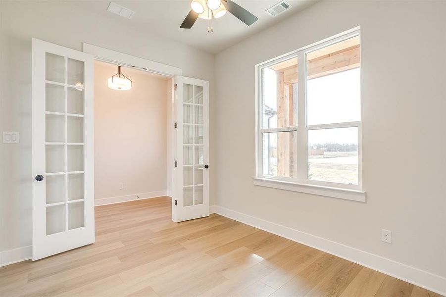 Spacious, unfurnished interior of a new home in , Waxahachie (Image 21). Spacious, unfurnished interior of a new home in , Waxahachie (Image 21).