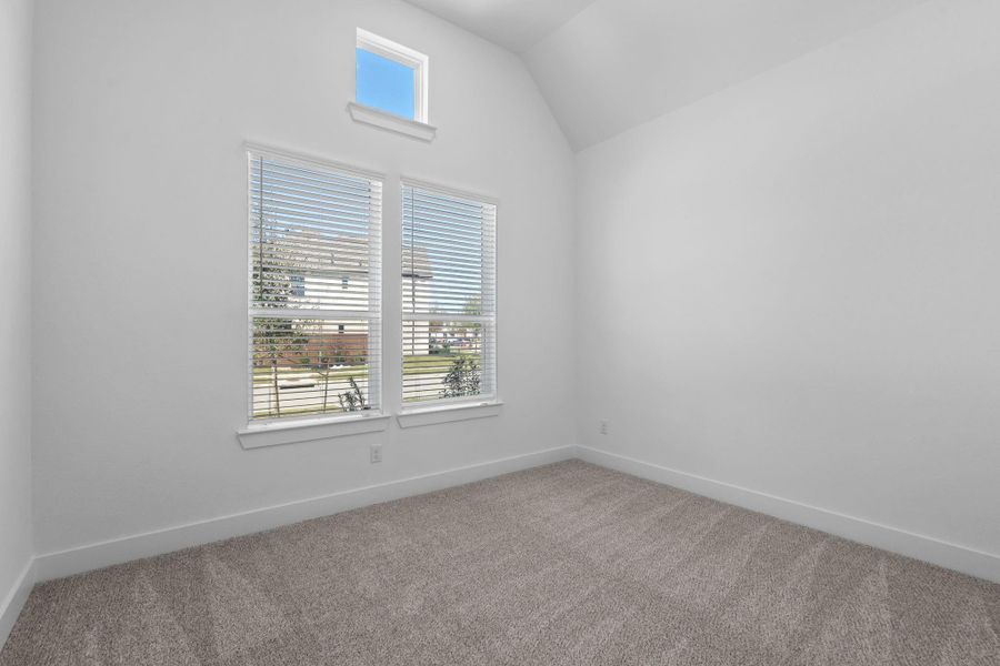 Spacious, unfurnished interior of a new home in Meridiana, Manvel (Image 29).