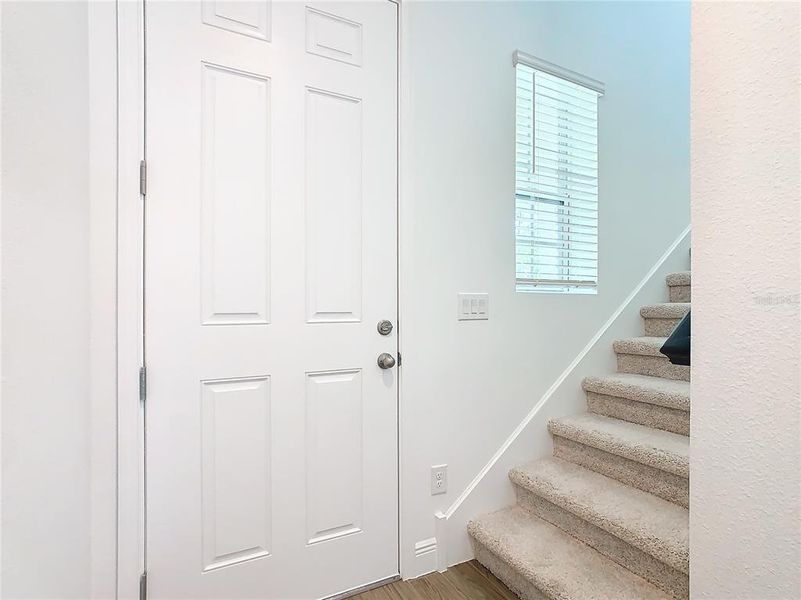 Spacious, unfurnished interior of a new home in , Winter Garden (Image 34).