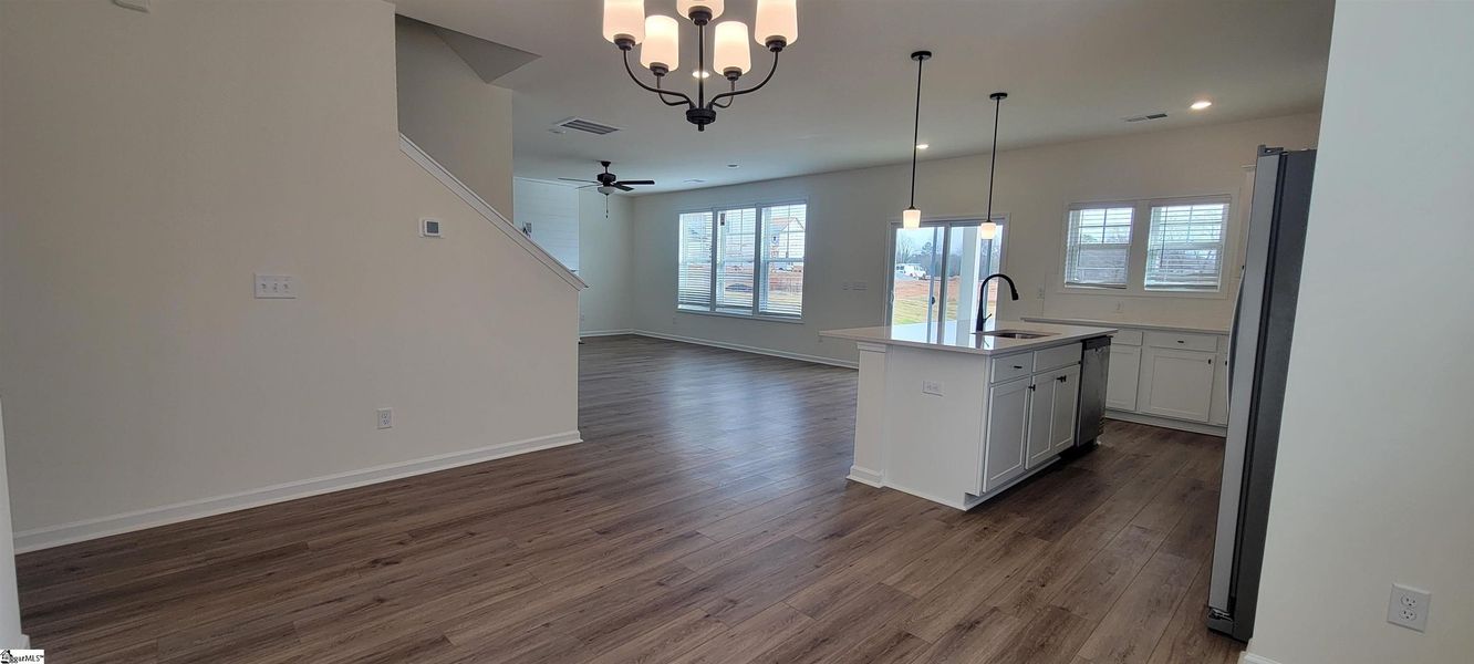 Spacious, unfurnished interior of a new home in Halton Oaks, Spartanburg (Image 15).