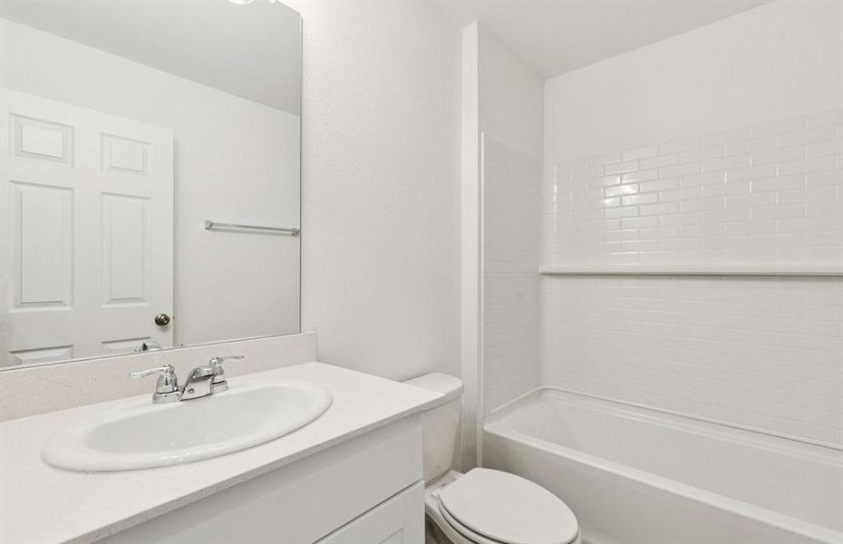 Spacious secondary bathroom