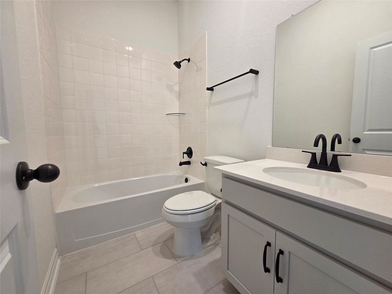 Furnished interior view inside a new home in Emory Glen, Magnolia (Image 11).