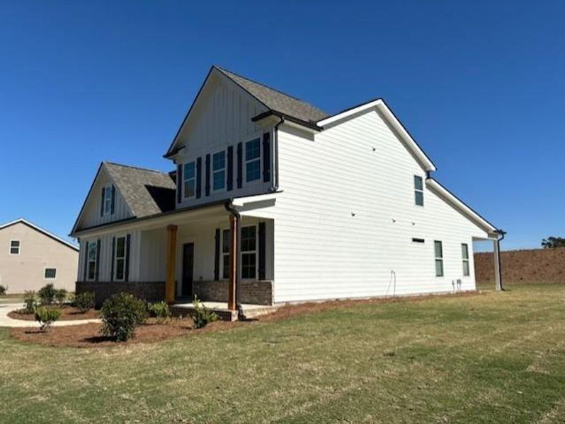 Image 32 of a home in Magnolia Ridge.