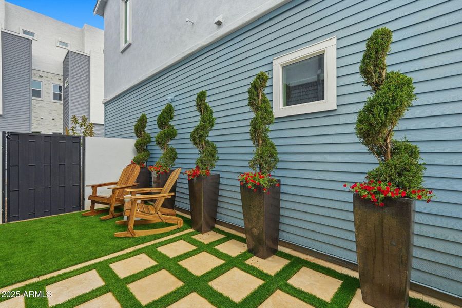 47-web-or-mls-047_ListerPros