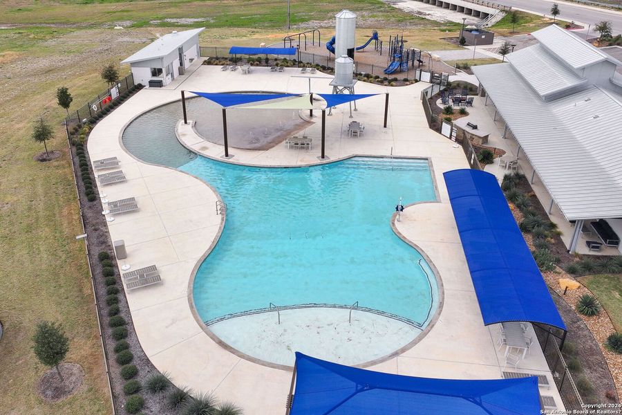 Community amenities in Silos: Cottage, San Antonio (Image 19). Community amenities in Silos: Cottage, San Antonio (Image 19).