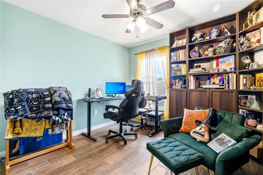 Furnished interior view inside a new home in Thompson Preserve, Bartow (Image 6). Furnished interior view inside a new home in Thompson Preserve, Bartow (Image 6).
