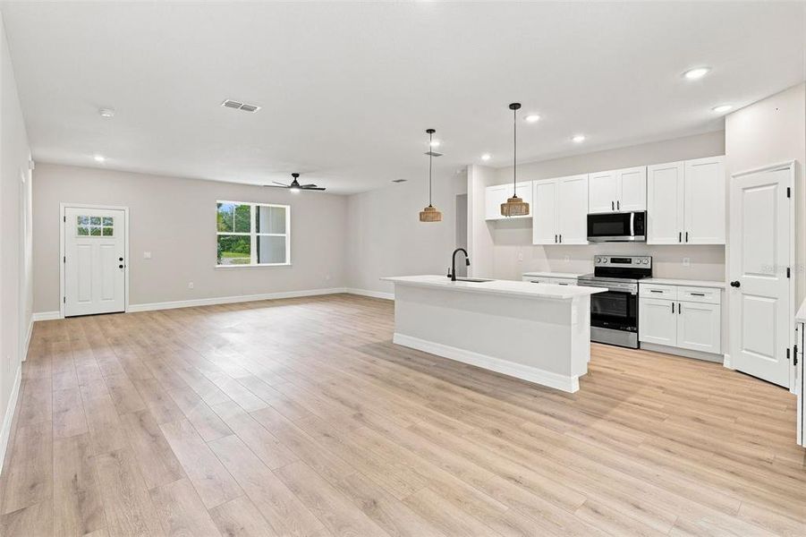 Image 30 of a home in .