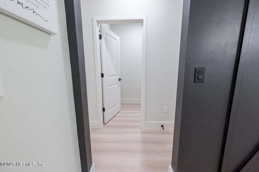 Spacious, unfurnished interior of a new home in , Starke (Image 28).