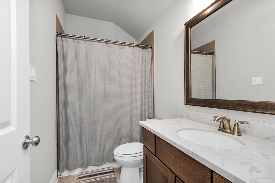 Furnished interior view inside a new home in Artavia 70′, Conroe (Image 38).